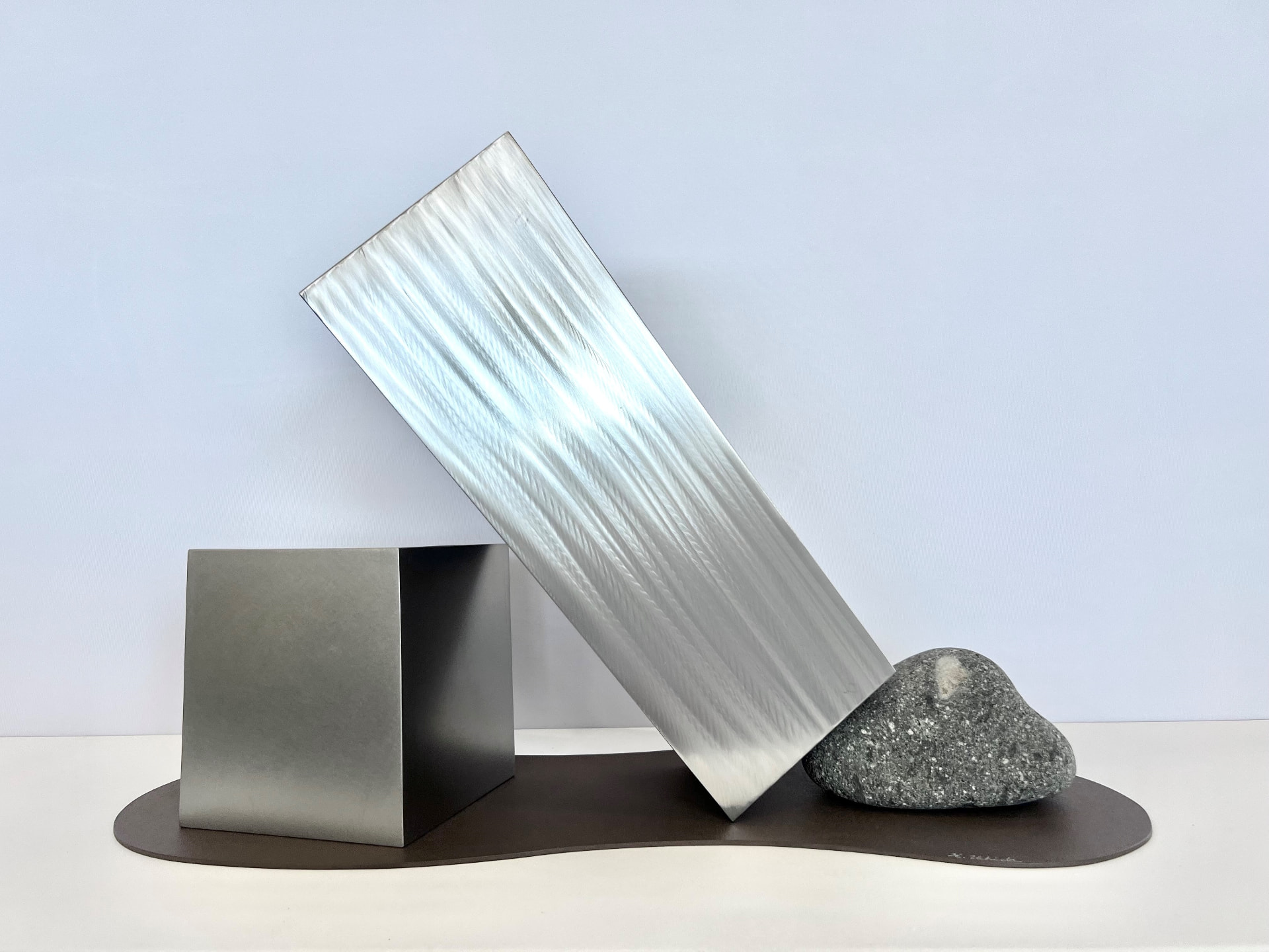 Stationary Shape by Haruyuki Uchida — photo 1 of 2